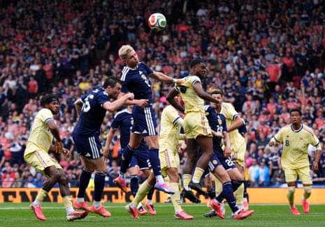 Scotland’s George Hirst heads wide