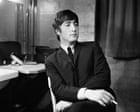 La scrivania nascosta di John Lennon rivela la storia dimenticata del leggendario musicista dei Beatles