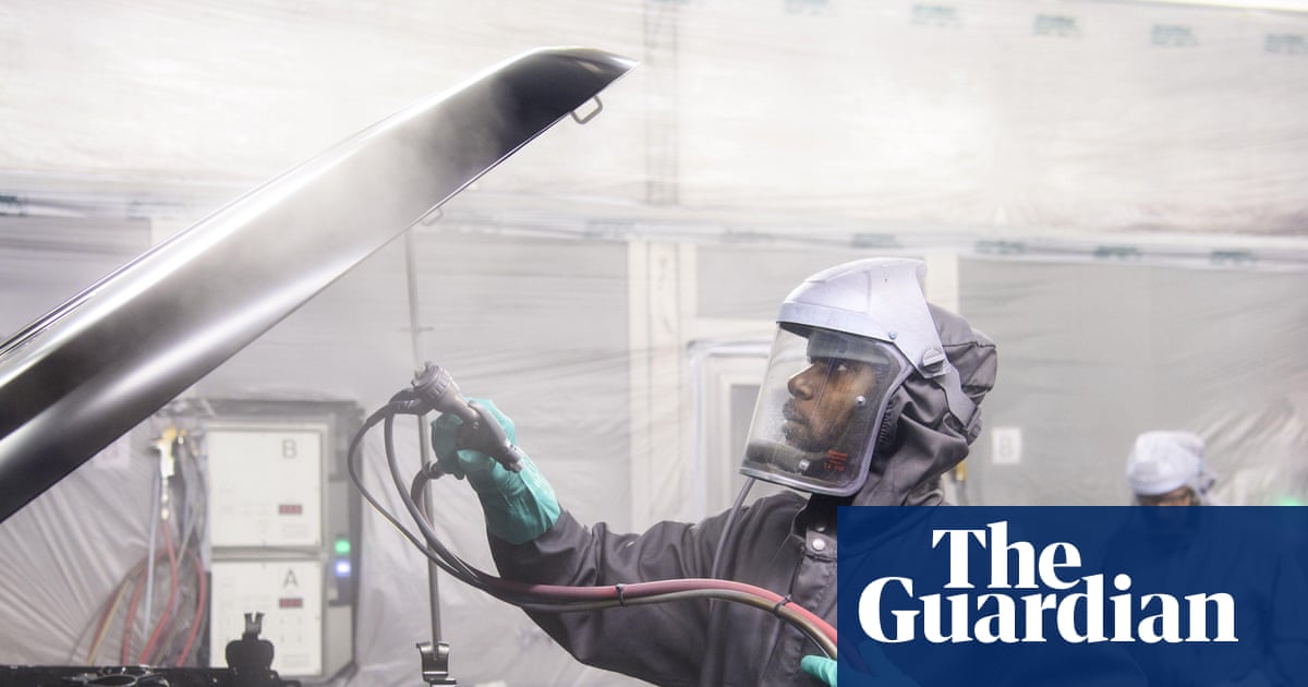 UK productivity growing faster than official figures suggest, thinktank finds
