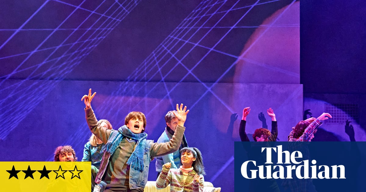 Sing Street review – uplifting songs and strong voices lift 80s Dublin-set musical | Stage Sing Street review – uplifting songs and strong voices lift 80s Dublin-set musical | Stage
