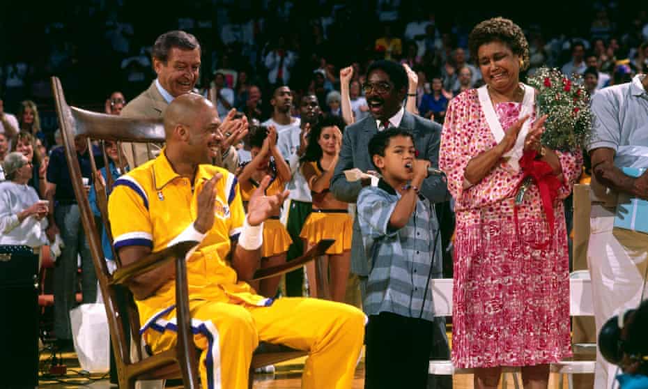 Kareem Abdul-Jabbar at a ceremony before his last game for the Los Angeles Lakers, in 1989