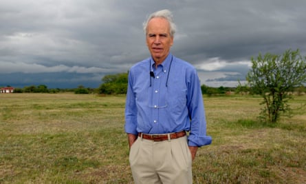 TO GO WITH AFP STORY US billionaire Douglas Tompkins poses in his property in Ibera, near Carlos Pellegrini in Corrientes Province, Argentina, on November 5, 2009. The founder of the clothing brand North Face, Tompkins, converted into ecology activist and committed to the vastness of the marshes in the heart of the province of Corrientes, the scene of a “green war” with the farmers. AFP PHOTO/DANIEL GARCIA --- MORE PICTURES IN IMAGE FORUM (Photo credit should read DANIEL GARCIA/AFP/Getty Images)