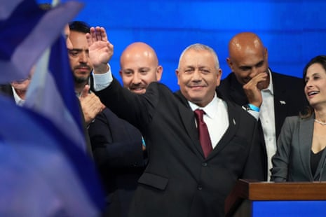 Gadi Eisenkot, leader of the Yashar party, waves to supporters.