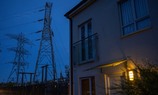 Užas u Velikoj Britaniji: Više od dva milijuna britanskih kućanstava ne mogu plaćat račune za struju 8640