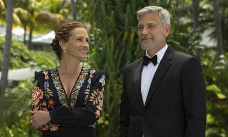 Julia Roberts and George Clooney in Ticket to Paradise.