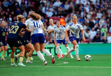 Maria Hovmark of FC Copenhagen dribbles the ball