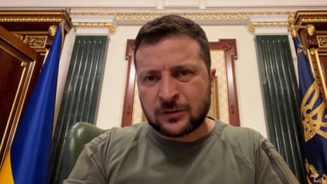 Ukraine: Zelenskiy vows to 'liberate' Crimea from Russia – video