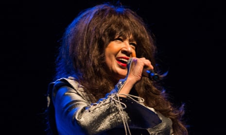 Ronnie Spector performing in 2014.