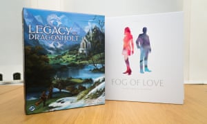 Fog of Love and Legacy of Dragonholt both explore stories in interesting ways, but they’re two very different games.