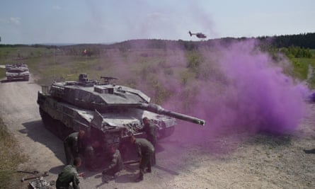 A Leopard 2A5 tank. France, Poland and the United Kingdom have pledged to send tanks soon for the Ukrainian army to use in its efforts to protect itself from Russia. Finland plans to follow suit.