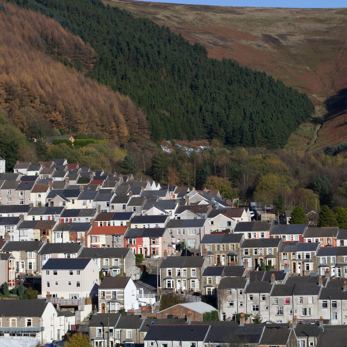 Almost A Quarter Of Welsh Population Live In Poverty Report Finds