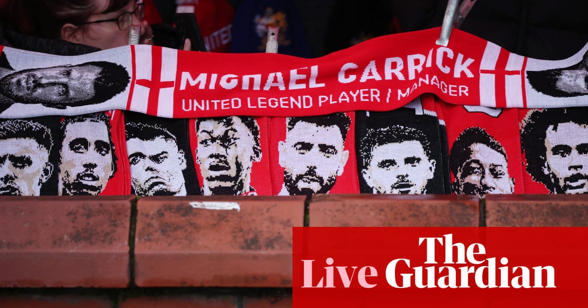 Manchester United v Fulham: Premier League live