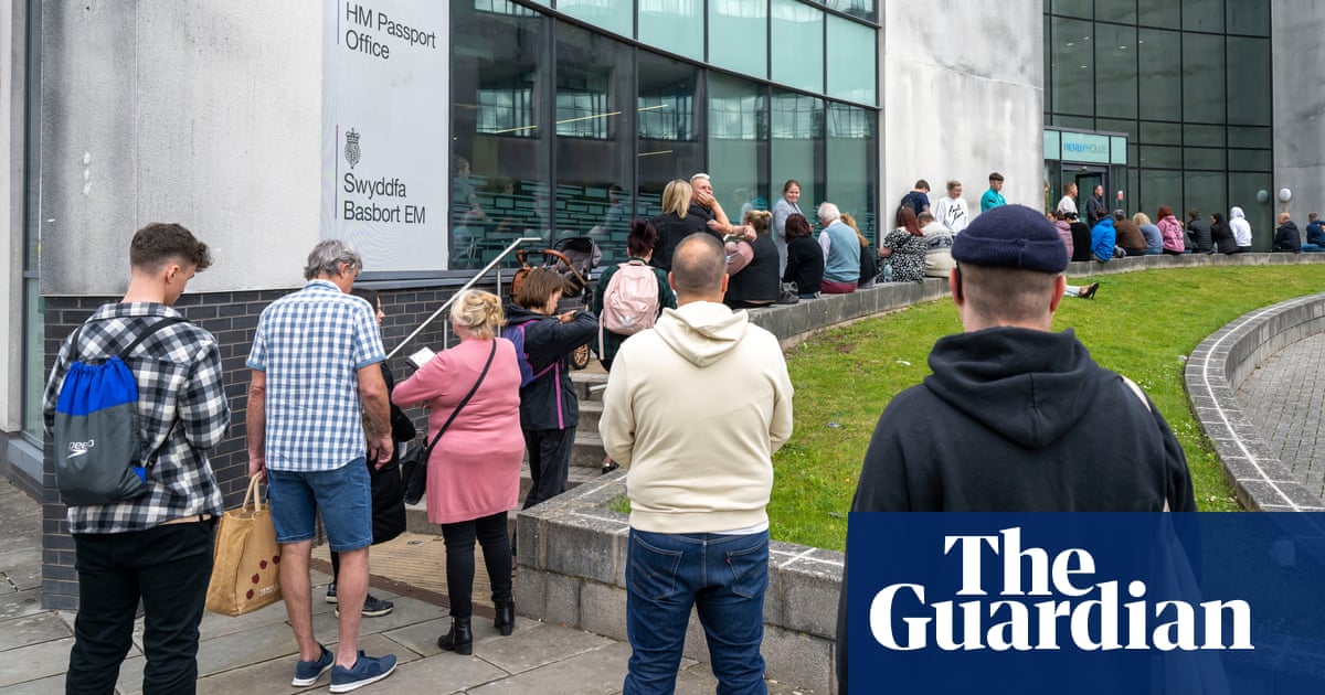 UK passport delays affected hundreds of thousands of people this year