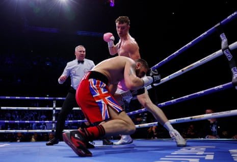 Liam Cameron is put down by Brad ReaBoxing.