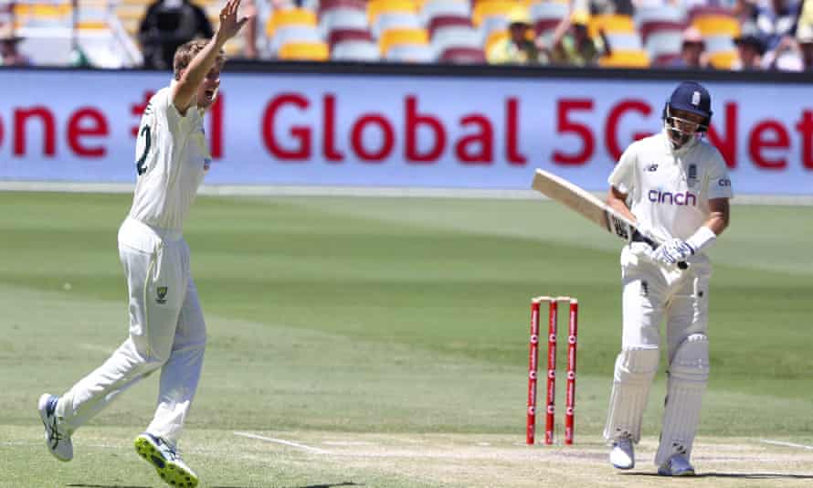 Joe Root loses his wicket on day four at the Gabba