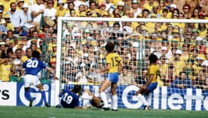Rossi scores the second for Italy.