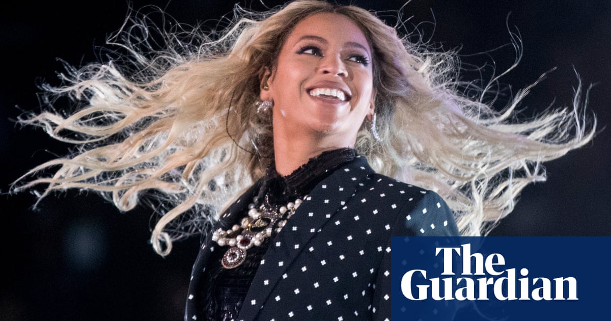 Vom Hype bis zum Verschwinden, als sich Gerüchte über Beyoncés Auftritt beim Democratic National Convention verbreiteten, um dann wieder zu verschwinden | Beyoncé Vom Hype bis zum Verschwinden, als sich Gerüchte über Beyoncés Auftritt beim Democratic National Convention verbreiteten, um dann wieder zu verschwinden | Beyoncé