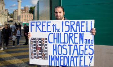 Rome: a man calling for the Israeli hostages to be freed