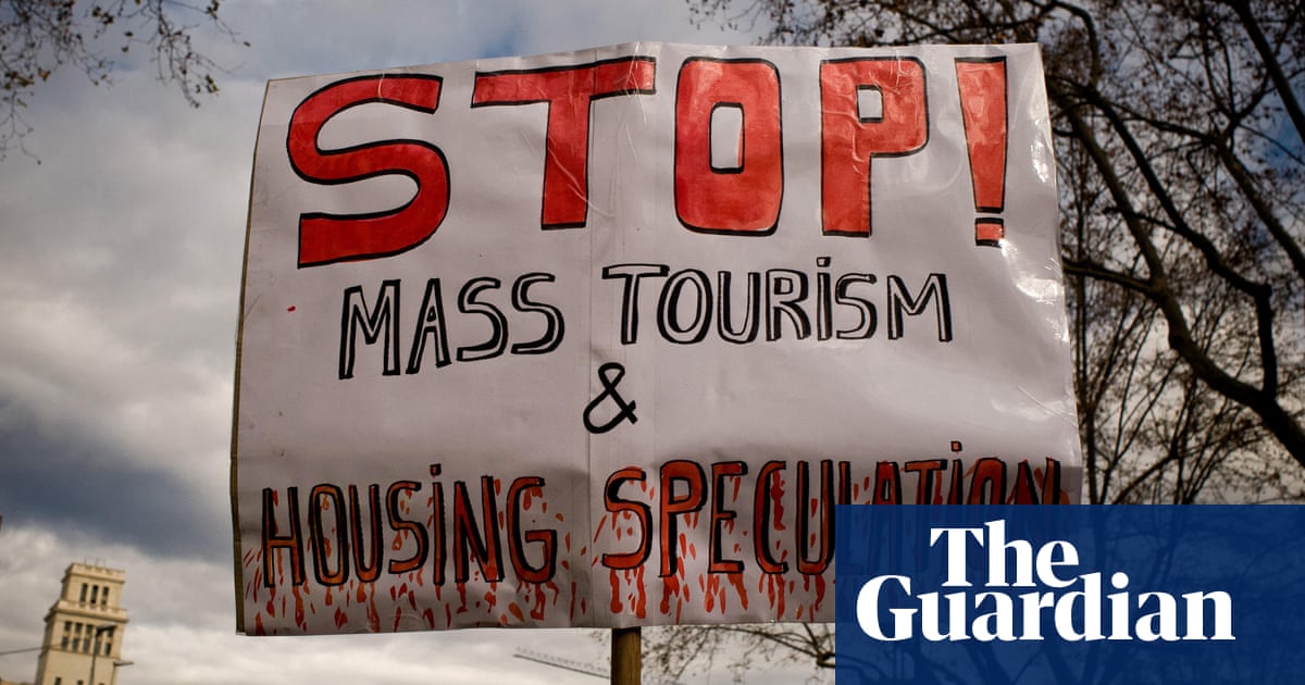 mass tourism ruins the places it loves