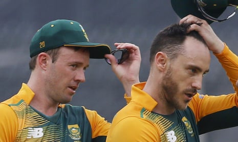AB de Villiers (left) has handed over the South Africa Test captaincy to Faf du Plessis.