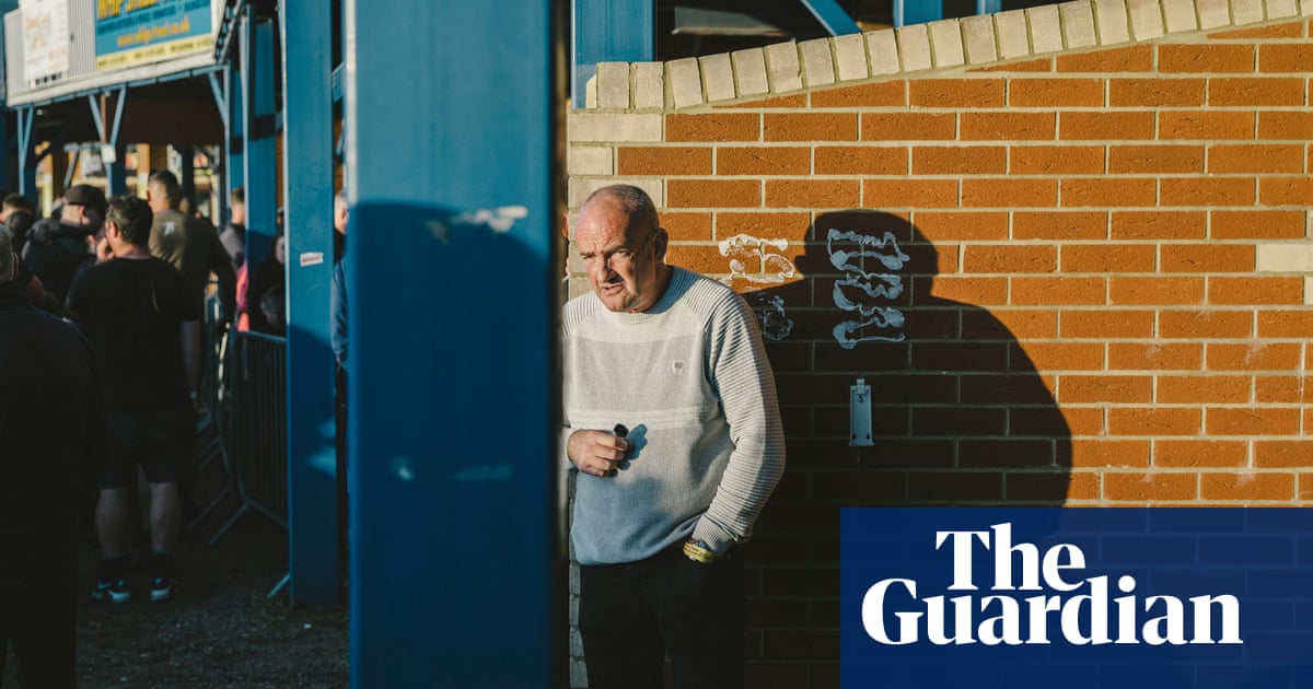 Banger racing championships โ in pictures | Art and design | The Guardian Banger racing championships โ in pictures | Art and design | The Guardian
