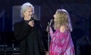 Streisand and Kris Kristofferson in Hyde Park.