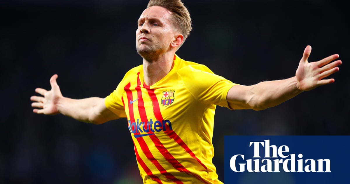 Barcelona’s late special delivery breaks Espanyol’s derby hearts | Sid Lowe