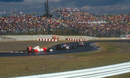 Suzuka The Everest Of F1 Tracks Will Push Hamilton And Vettel To Cliff Edge Formula One 2017 The Guardian