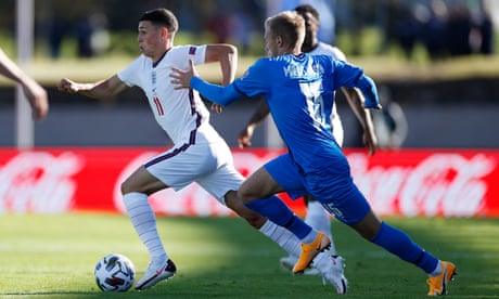 Phil Foden struggles to find his rhythm in England's offbeat midfield | Barney Ronay