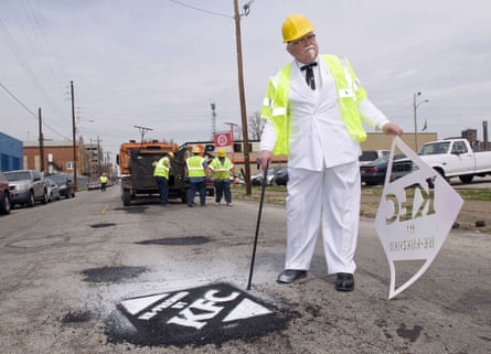 KFC filled 350 potholes in Louisville, Ky in 2009
