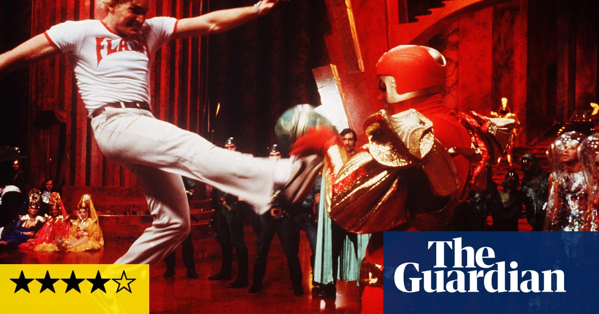 Flash Gordon review – bizarre expressionist superhero panto