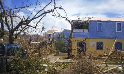 Miami braces as superstorm winds hit Florida coast