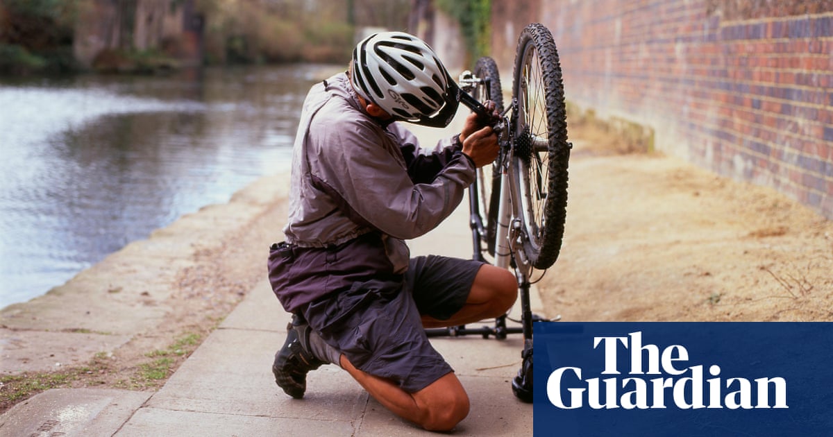 Cycling How To Fix A Puncture Even If You Don T Have The Right Tools Cycling The Guardian
