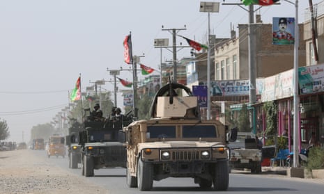 Afghan security forces in Kunduz on Saturday after the Taliban launched an attack on the city.