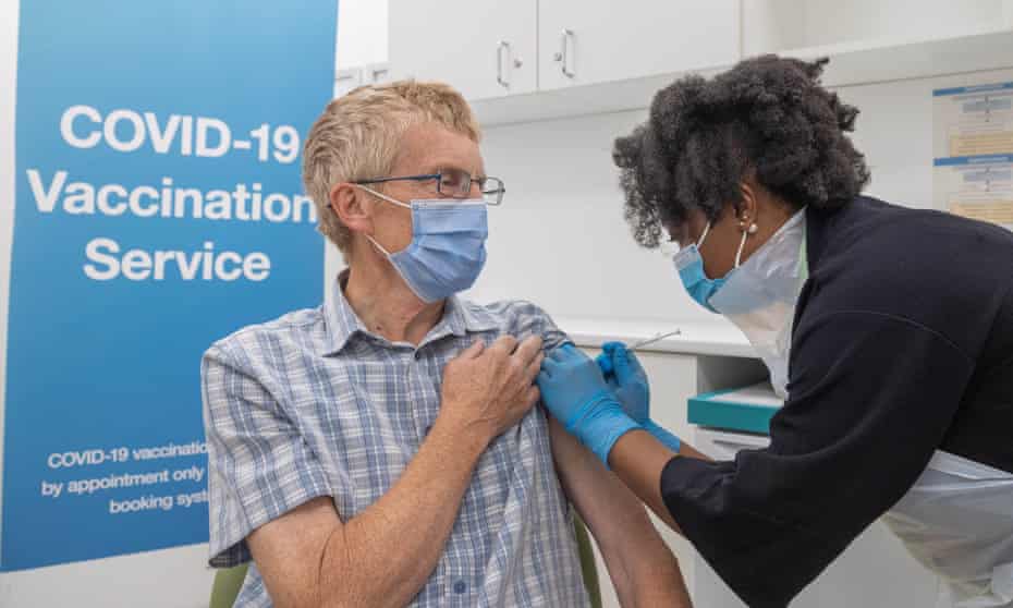 no 10 concerned as 4 5 million eligible people fail to get covid jab boosters coronavirus the guardian