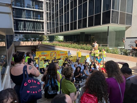 Immigrant rights protesters in New York are blocking the garage where ICE leaves to transport immigrants detained by the agency.