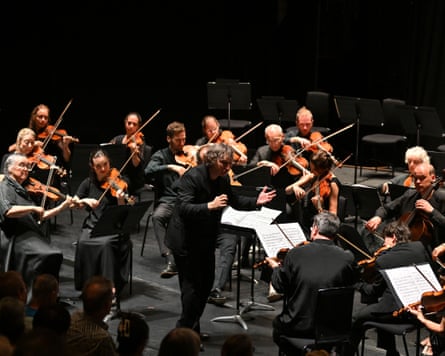 Tring players of the Orchestra of the Age of Enlightenment in concert