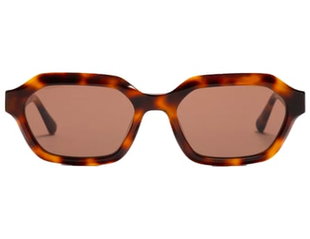 Messy Weekend tortoise shell sunglasses