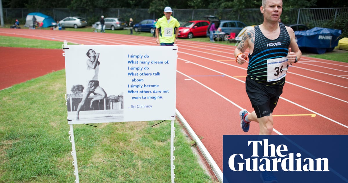 The 24 Hour Race It Is A Battle With Your Mind Ultrarunning The Guardian The 24 Hour Race It Is A Battle With Your Mind Ultrarunning The Guardian