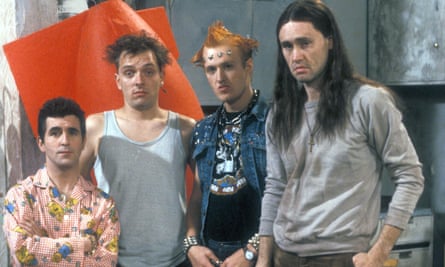 Christopher Ryan, Rik Mayall, Adrian Edmondson and Nigel Planer in The Young Ones.