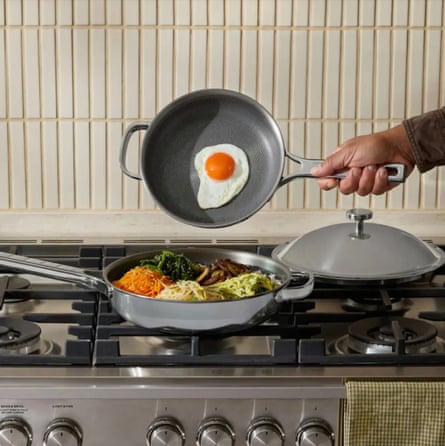 An egg cooking on a Titanium Mini Always Pan Pro