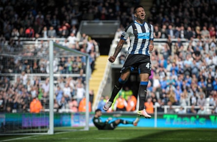 Aleksandar Mitrovic after scoring in a 5-1 win over Spurs in 2016 that proved Steven Taylor’s final Newcastle appearance.