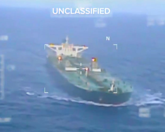 Footage shows US forces seizing second oil tanker off Venezuela – video