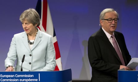 Britain and the EU adopt their negotiating positions