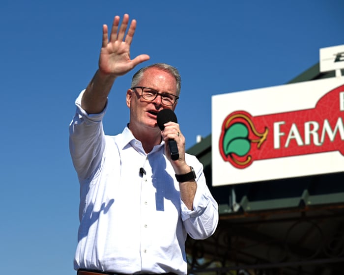 Will ‘prairie populism’ defeat Republicans in the midterms? | Politics Weekly America