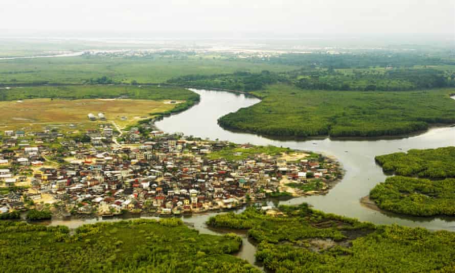 The Niger Delta is an oil-rich region that has been the centre of international controversy over devastating pollution and human rights violations. (halfwidth)