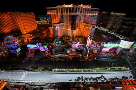 Oscar Piastri thunders down the Las Vegas street during practice.