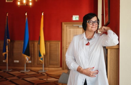 Katri Raik posing in a municipial building