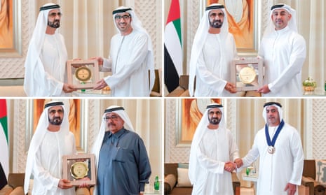 Sheik Mohammed bin Rashid al-Maktoum of Dubai hands out the awards