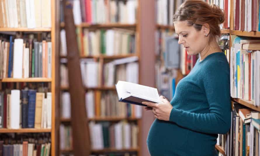 picture of pregnant woman in library